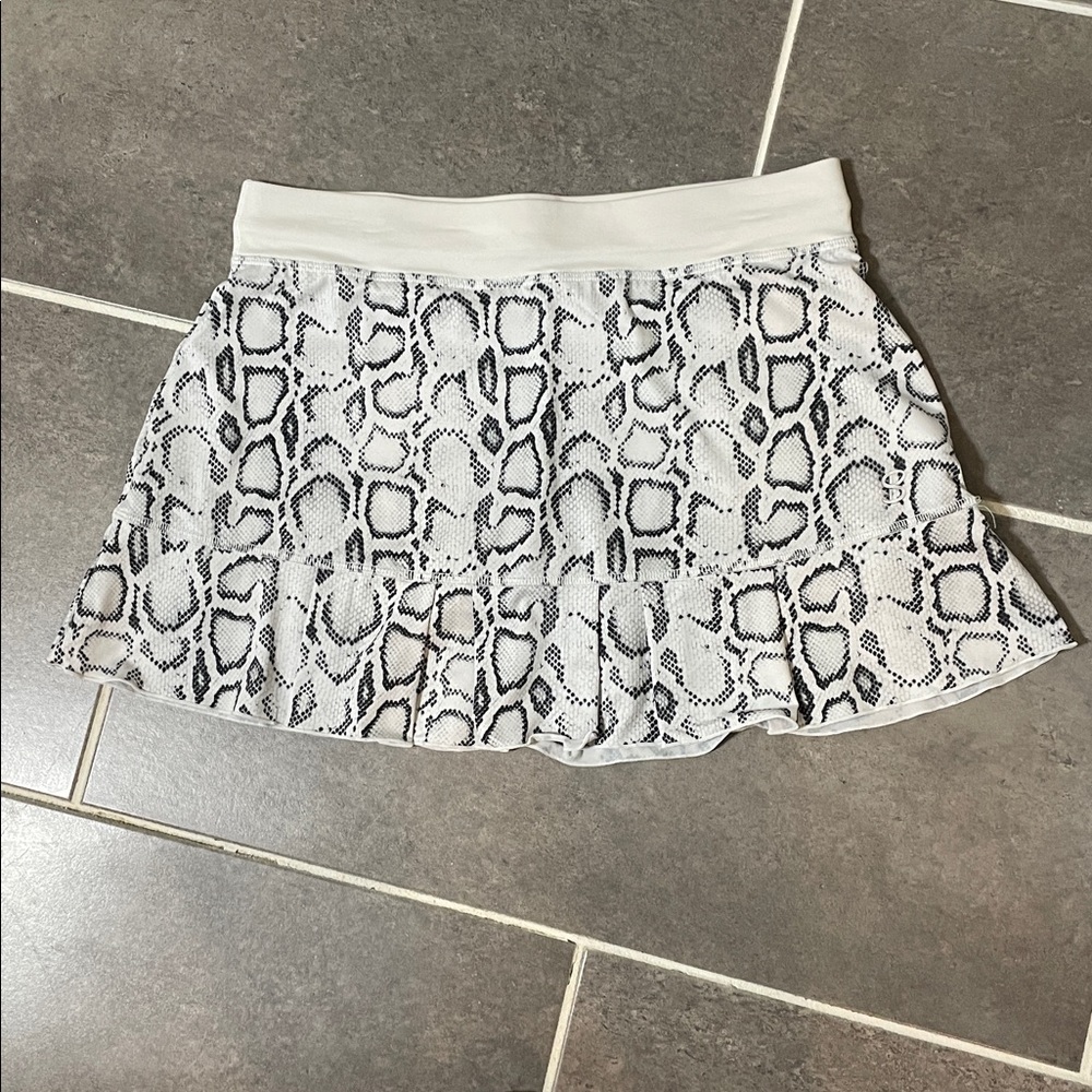 Sofibella Python Print Tennis Skort Size Small - image 2